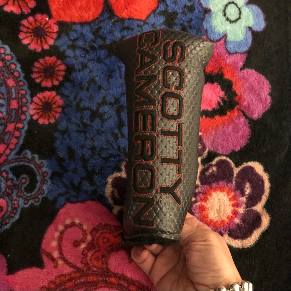 Scotty Cameron Blade Putter Cover